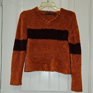 Brandy Melville V-Neck Sweater in Orange and Brown